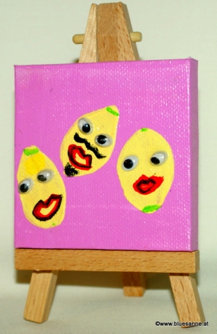 Zitronen	09.09.2012	7 x 7 cm	Acryl + Varnish auf Leinwand + Staffel