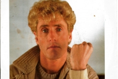 Roger Daltrey ‎– Walking In My Sleep 1984