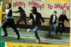 The Kinks ‎– Don't Forget To Dance  1983