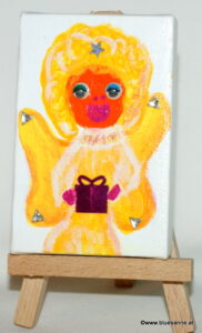 Gelber Engel 11.08.2012 9 x 6 cm Acryl + Varnish auf Leinwand + Staffel