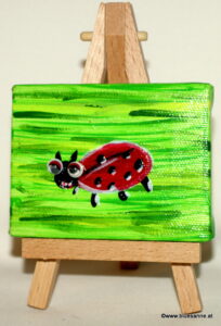 Marienkäfer 01.08.2012 8 x 6 cm Acryl + Varnish auf Leinwand + Staffel