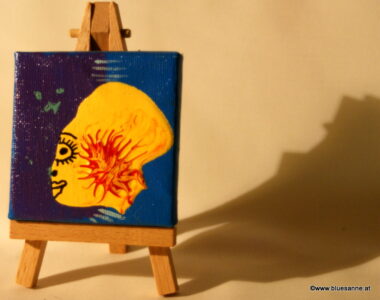 Sunhead 05.10.2012 7 x 7 cm Acryl + Varnish auf Leinwand + Staffel