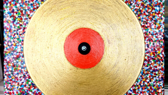 GoldenRecord 21.11.-31.12.2025 Acryl+Vinylschallplatte auf Leinwand 40 x 40 cm